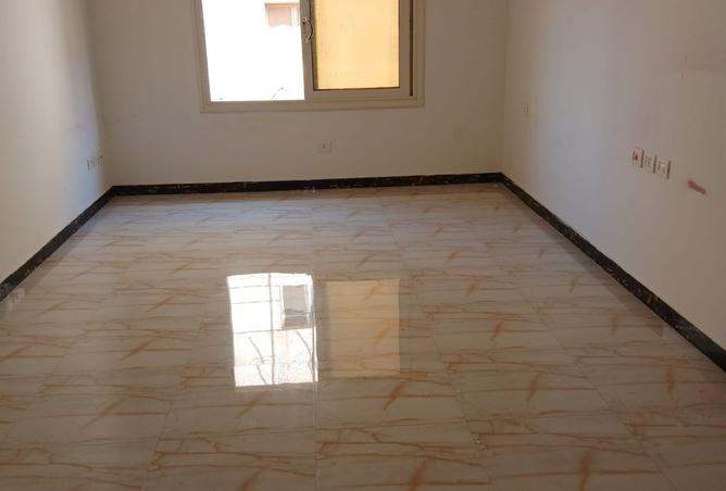 104600344 - Property Image 2