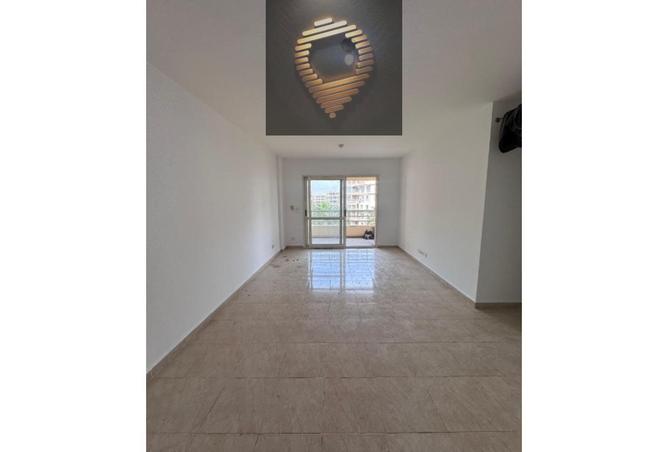 56994829 - Property Image 2