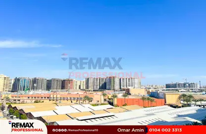 Apartment - 3 Bedrooms - 2 Bathrooms for sale in Green Towers - Smouha - Hay Sharq - Alexandria