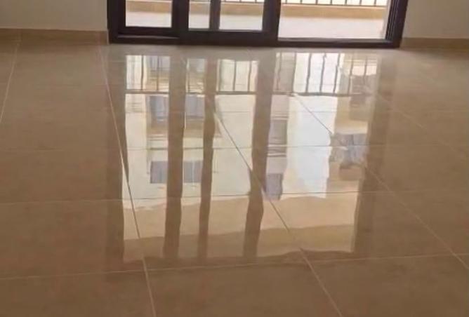 102913888 - Property Main Image