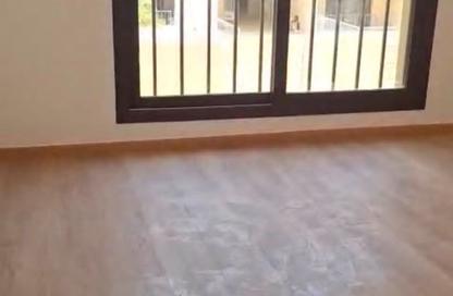 Apartment - 2 Bedrooms - 2 Bathrooms for rent in Fifth Square - The 5th Settlement - New Cairo City - Cairo