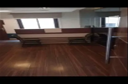 مساحات مكتبية - 5 غرف نوم - 2 حمامات للايجار في شارع محي الدين أبو العز - المهندسين - الجيزة