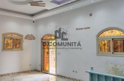 Duplex - 6 Bedrooms - 3 Bathrooms for rent in Area G - Ganoob El Acadimia - New Cairo City - Cairo