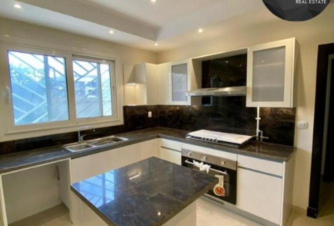 74051438 - Property Image 2