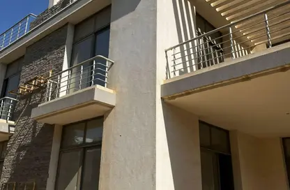 Twin House - 5 Bedrooms - 3 Bathrooms for sale in Tag Sultan - Ring Road - Cairo