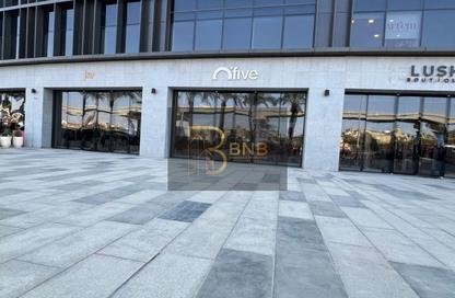 Office Space - Studio - 2 Bathrooms for rent in Lake View - 5th Settlement Compounds - The 5th Settlement - New Cairo City - Cairo