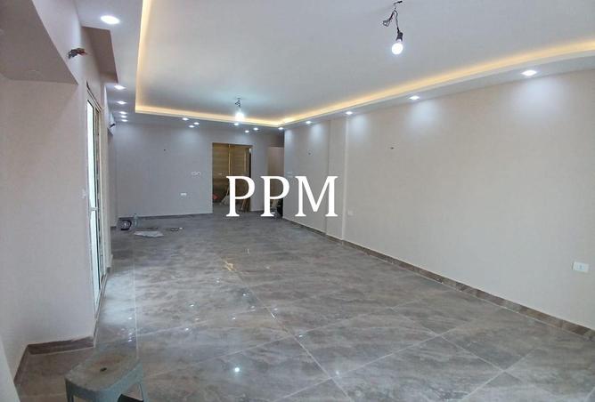 70877048 - صورة العقار 2