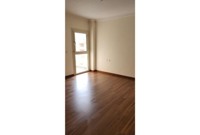 70360988 - صورة العقار 3