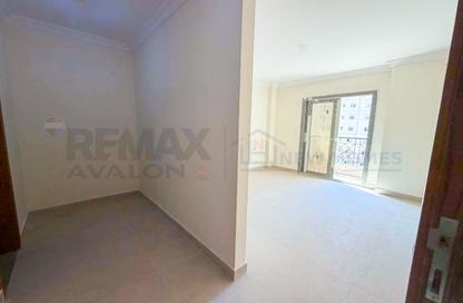 Apartment - 3 Bedrooms - 3 Bathrooms for rent in Sawary - Alexandria Compounds - Alexandria