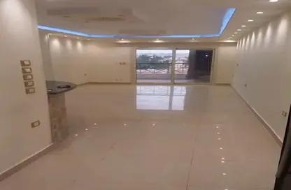 شقة - 2 غرف نوم - 1 حمام للايجار في شارع ام كلثوم - الرحاب المرحلة الثالثة - الرحاب - مدينة القاهرة الجديدة - القاهرة