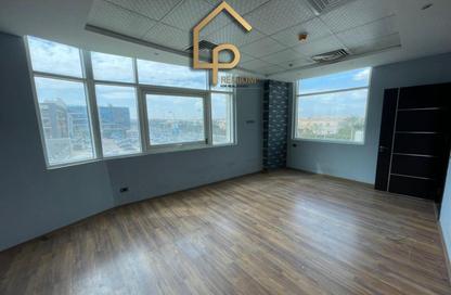 Office Space - Studio - 1 Bathroom for rent in Kargo Mall - Al Shabab St. - Sheikh Zayed City - Giza