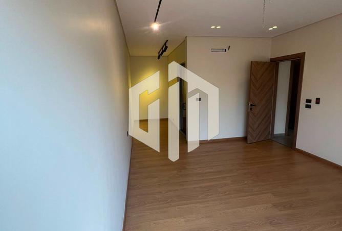 98004780 - Property Image 3