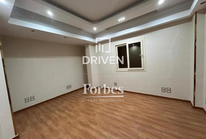 72174945 - Property Image 2