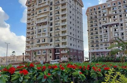 Apartment - 3 Bedrooms - 3 Bathrooms for sale in Sawary - Alexandria Compounds - Alexandria
