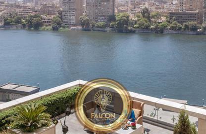 Apartment - 3 Bedrooms - 3 Bathrooms for sale in Abou Al Feda St. - Zamalek - Cairo