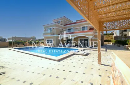 فيلا - 5 غرف نوم - 5 حمامات للبيع في سهل حشيش ريزورت - منطقة سهل حشيش - الغردقة - محافظة البحر الاحمر