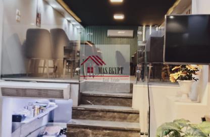 Shop - Studio - 1 Bathroom for rent in Gameat Al Dewal Al Arabeya St. - Mohandessin - Giza