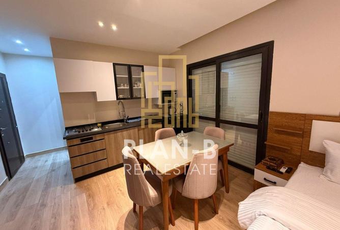 8477730 - Property Image 2