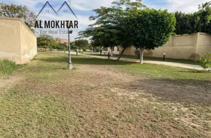 فيلا - 4 غرف نوم - 4 حمامات للبيع في طريق بيفرلي هيلز - الحي السابع عشر - الشيخ زايد - الجيزة