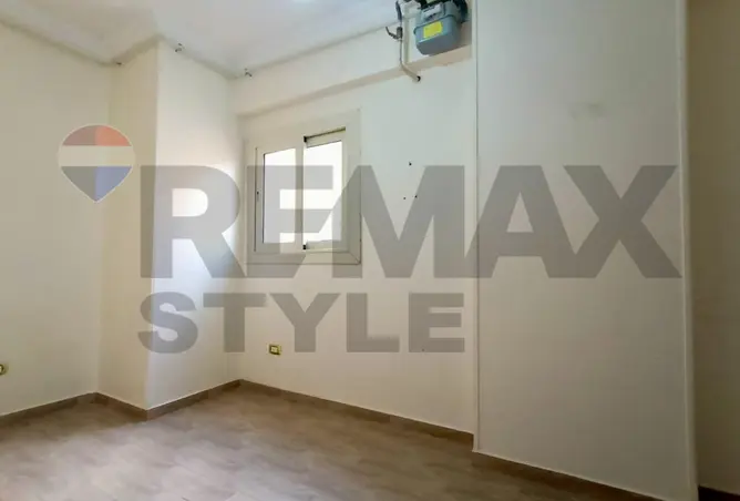 97425548 - Property Image 3