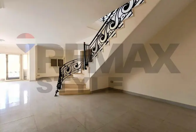 97425548 - Property Image 2