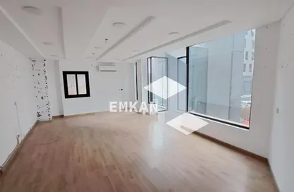 مساحات مكتبية - 8 غرف نوم - 6 حمامات للايجار في وان قطامية - كمبوندات القطامية - القطامية - مدينة القاهرة الجديدة - القاهرة