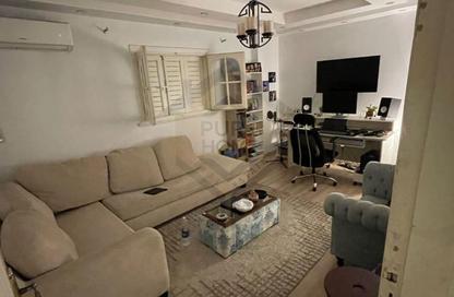 Apartment - 3 Bedrooms - 2 Bathrooms for sale in Al Geish Road - Camp Chezar - Hay Wasat - Alexandria