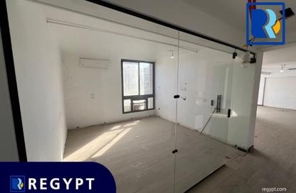 طابق كامل - استوديو - 3 حمامات للايجار في شارع 254 - دجلة - حي المعادي - القاهرة