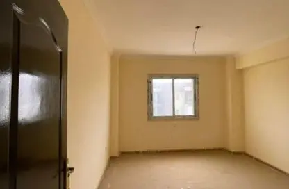 Apartment - 3 Bedrooms - 2 Bathrooms for sale in El Koronfel - The 5th Settlement - New Cairo City - Cairo