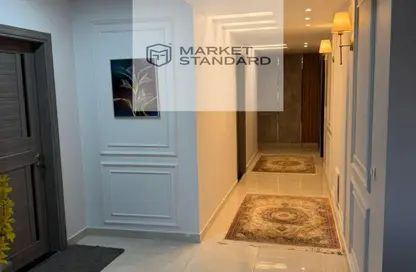 شقة - 3 غرف نوم - 3 حمامات للبيع في جاليريا  مون فالى - المستثمرين الجنوبية - مدينة القاهرة الجديدة - القاهرة