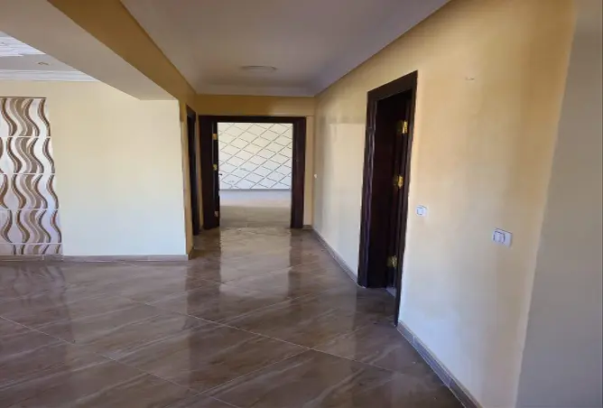 73241443 - Property Image 2