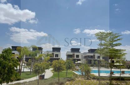 Villa - 5 Bedrooms - 5 Bathrooms for sale in Sun Capital - Fayoum Desert road - 6 October City - Giza