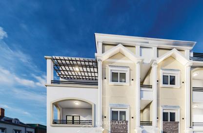 Apartment - 1 Bedroom - 1 Bathroom for sale in El Hegaz District - Hurghada - Red Sea