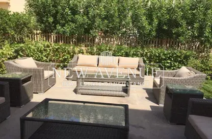 منزل مزدوج - 4 غرف نوم - 3 حمامات للبيع في مراسي - سيدي عبد الرحمن - الساحل الشمالي