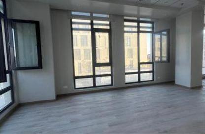 Office Space - Studio for sale in Yellow Residence - New Cairo City - Cairo