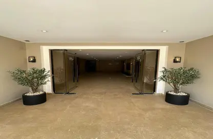 Apartment - 3 Bedrooms - 3 Bathrooms for sale in Al Khamayel city - Sheikh Zayed Compounds - Sheikh Zayed City - Giza