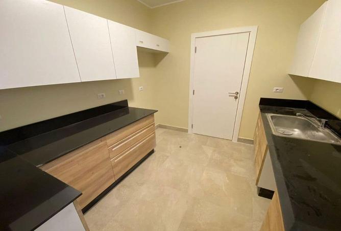 57243283 - Property Image 3