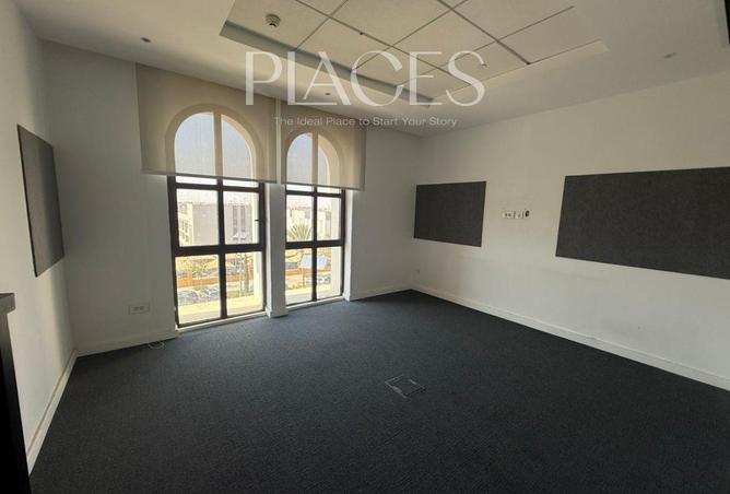 58001486 - Property Image 3