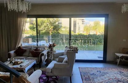 تاون هاوس - 4 غرف نوم - 4 حمامات للبيع في كمبوند البروج - كمبوندات الشروق - مدينة الشروق - القاهرة تاون هاوس - 4 غرف نوم - 4 حمامات للبيع في كمبوند البروج - كمبوندات الشروق - مدينة الشروق - القاهرة