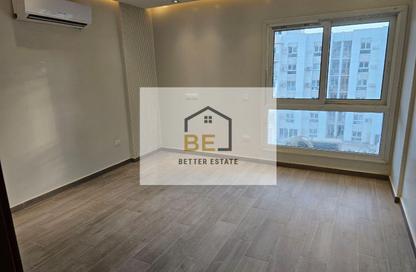 Apartment - 3 Bedrooms - 3 Bathrooms for rent in Mountain View iCity - 5th Settlement Compounds - The 5th Settlement - New Cairo City - Cairo