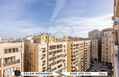 شقة - 3 غرف نوم - 2 حمامات للبيع في سموحة - حي شرق - الاسكندرية