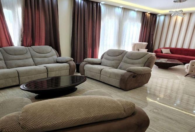 72445802 - Property Main Image