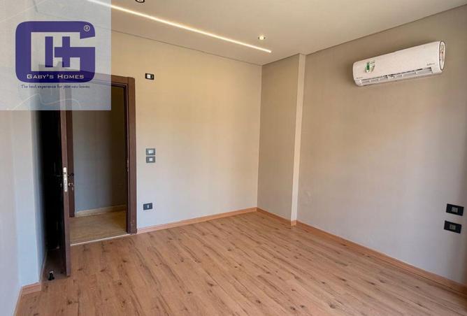 73757099 - Property Main Image