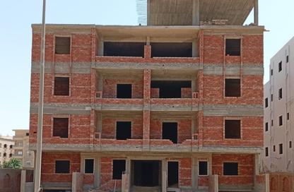 Apartment - 3 Bedrooms - 2 Bathrooms for sale in 4th Neighborhood - 5th Area - Shorouk City - Cairo