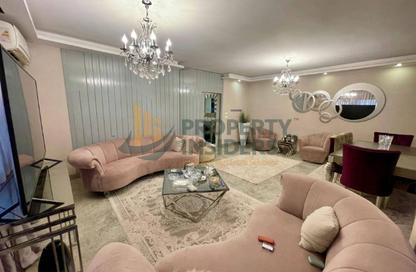 شقة - 3 - 3 للبيع في شارع لبنان - المهندسين - الجيزة شقة - 3 - 3 للبيع في شارع لبنان - المهندسين - الجيزة