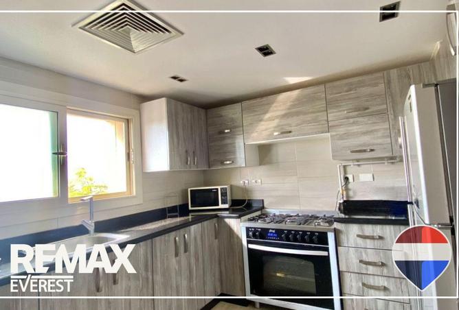 8701600 - Property Image 3