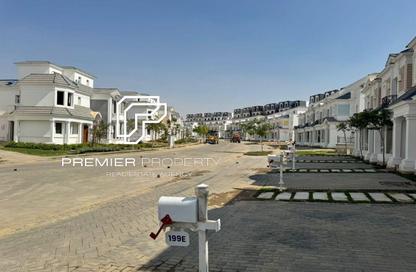 Townhouse - 3 - 3 for sale in Mountain View 1.1 - 5th Settlement Compounds - The 5th Settlement - New Cairo City - Cairo
