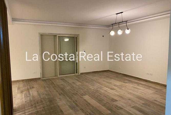 8622429 - Property Image 2