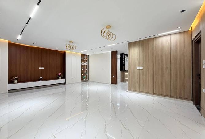 99804873 - Property Main Image