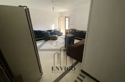 Apartment - 3 Bedrooms - 2 Bathrooms for sale in Nour Eldin Bahgat St. - 8th Zone - Nasr City - Cairo